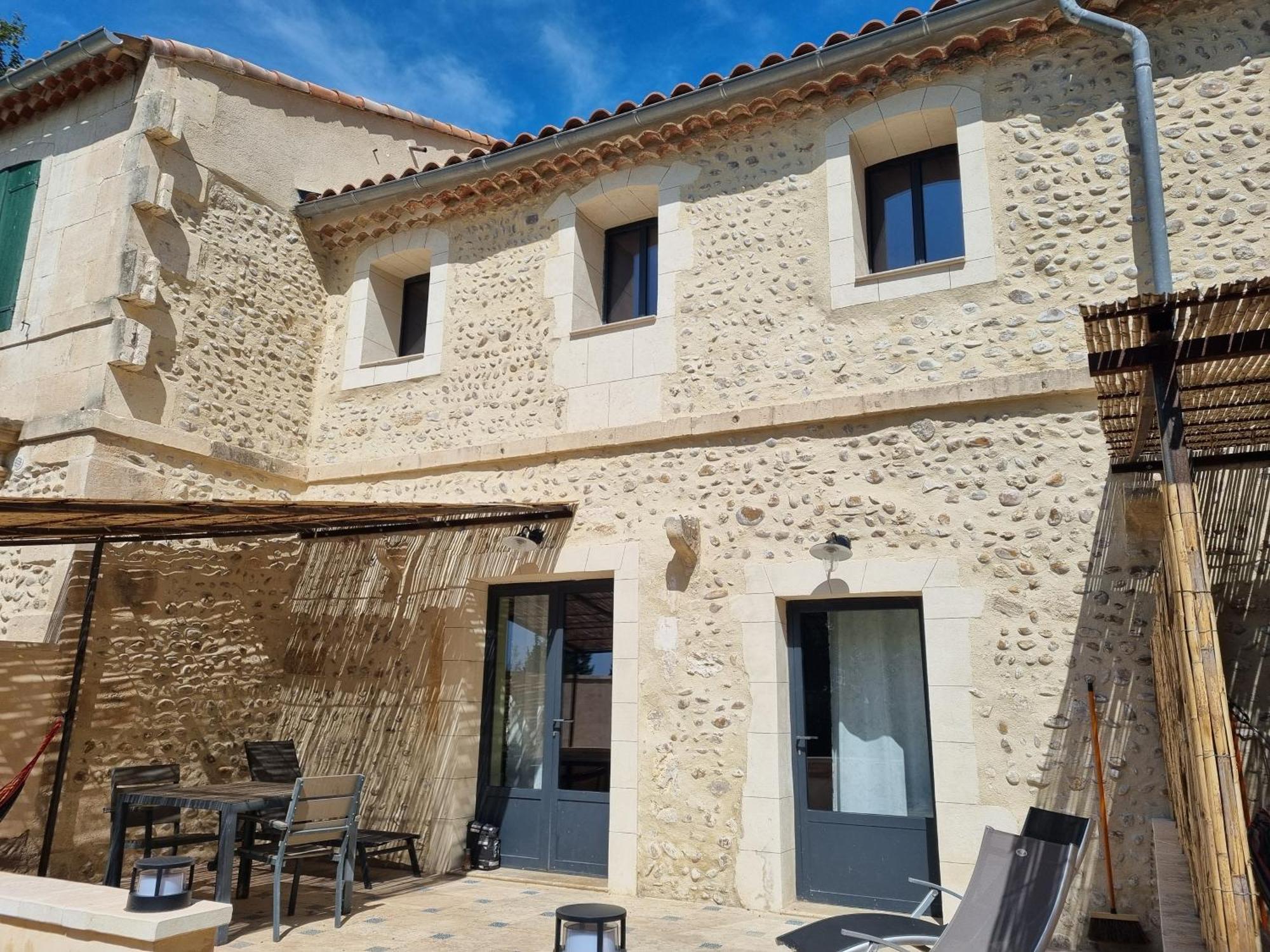 Villa Cerisier Climatisée, à La Campagne *