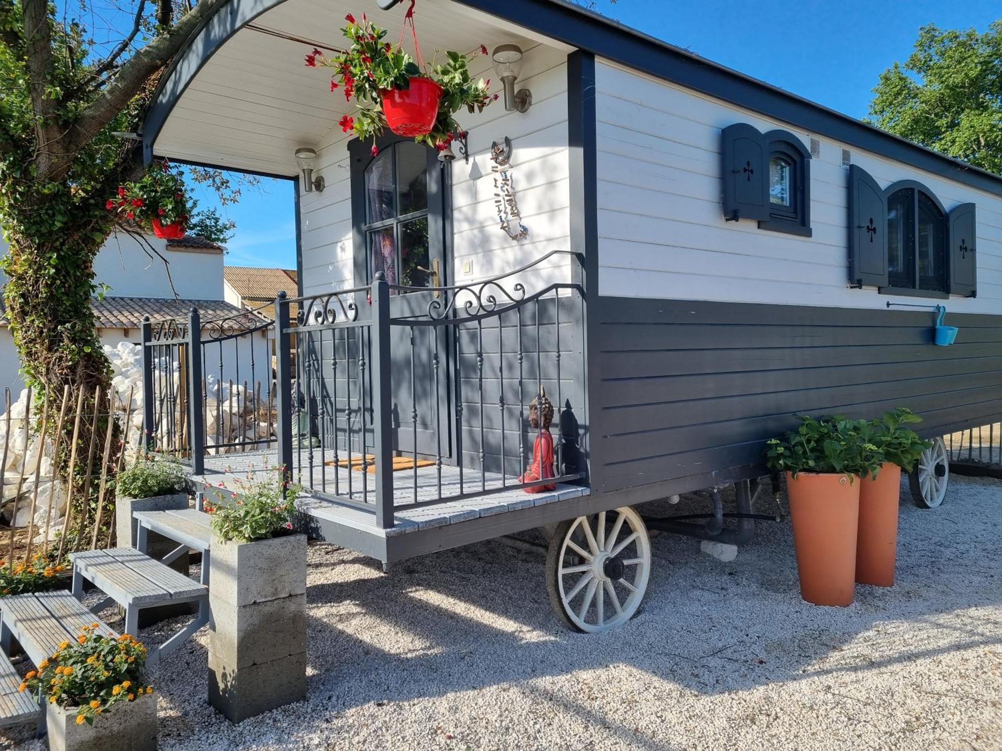 Cerisier Climatisée, à La Campagne Villa