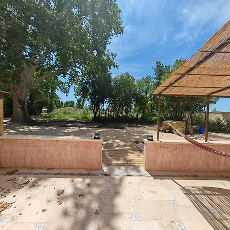 Villa Cerisier climatisée, à la campagne Arles Exterior foto